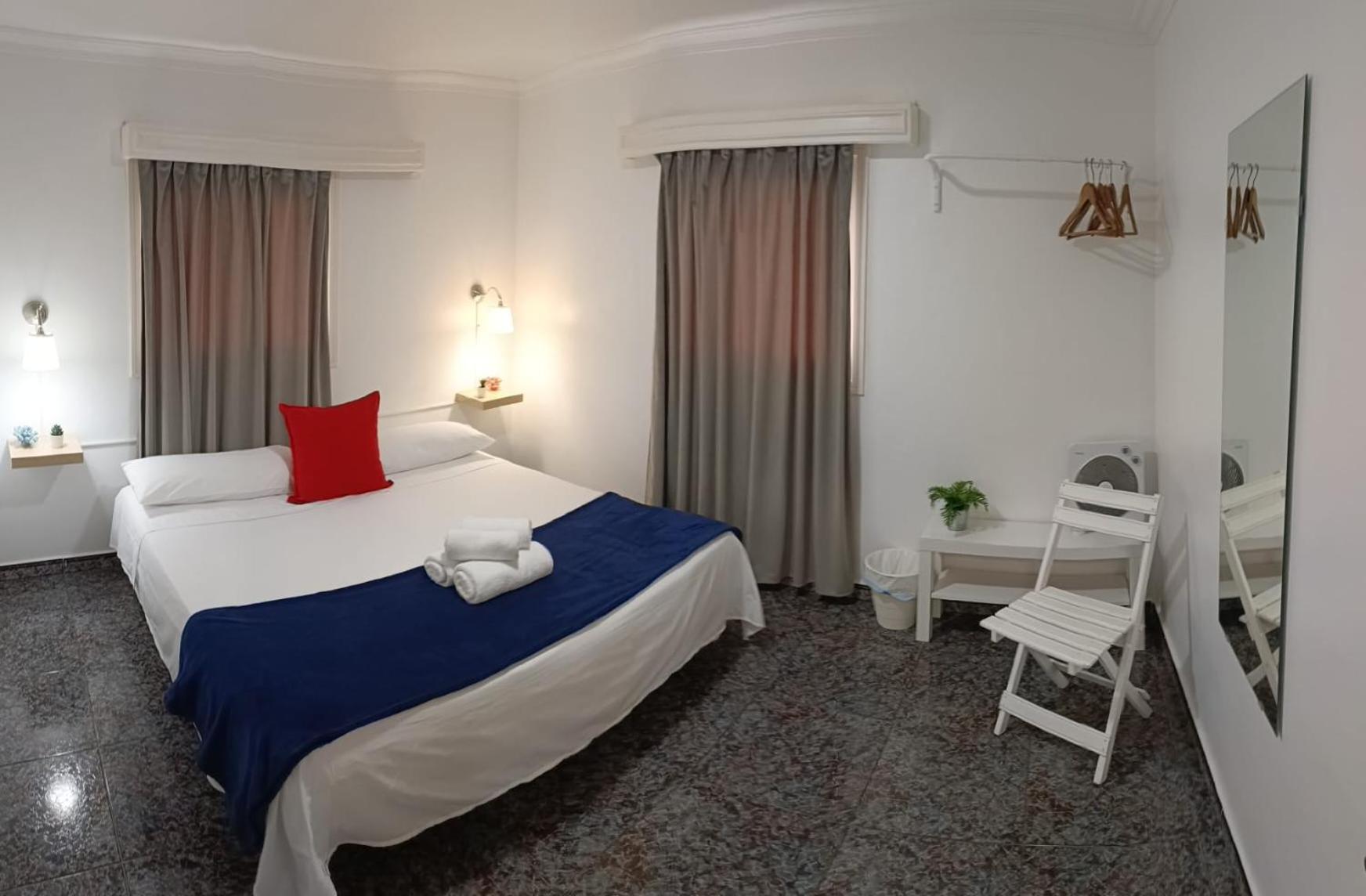 Pension Playa Лос Кристианос Экстерьер фото